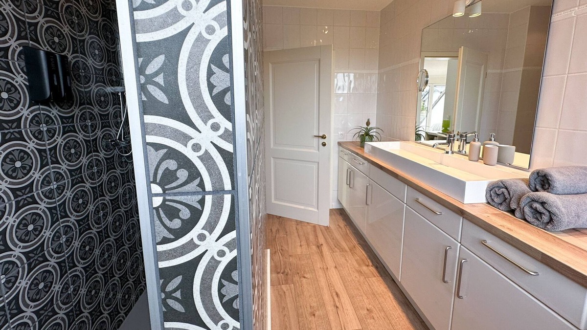 Rodenbach Apartment | Suite Katharina: Großzügiges Wohnen, mit Natur und Komfort