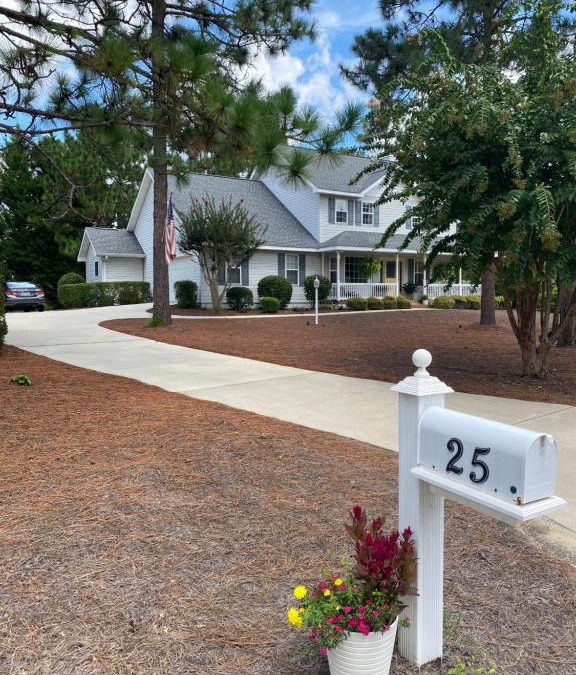 Pinehurst House | Suite Melissa's Pinehurst Country Club #6 Private Room and Bath