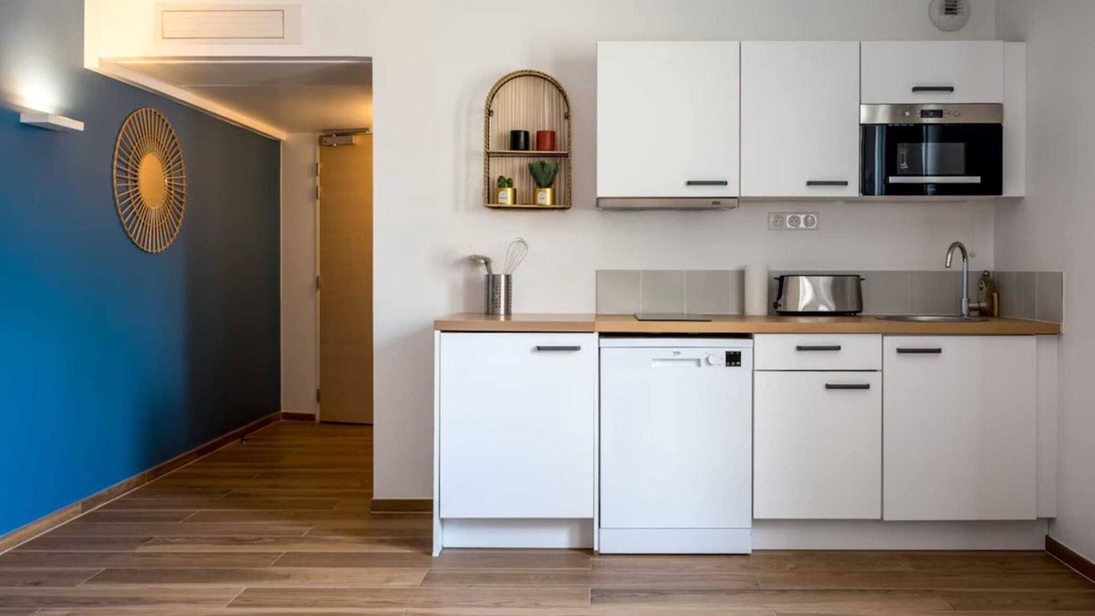 Vanves Apartment | Suite Raphaël #4- Rooftop & Air Conditioning