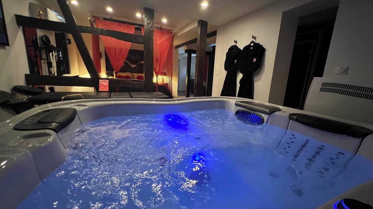 Brumath Apartment | Suite Romantique en Alsace à 20 Minutes de Strasbourg !