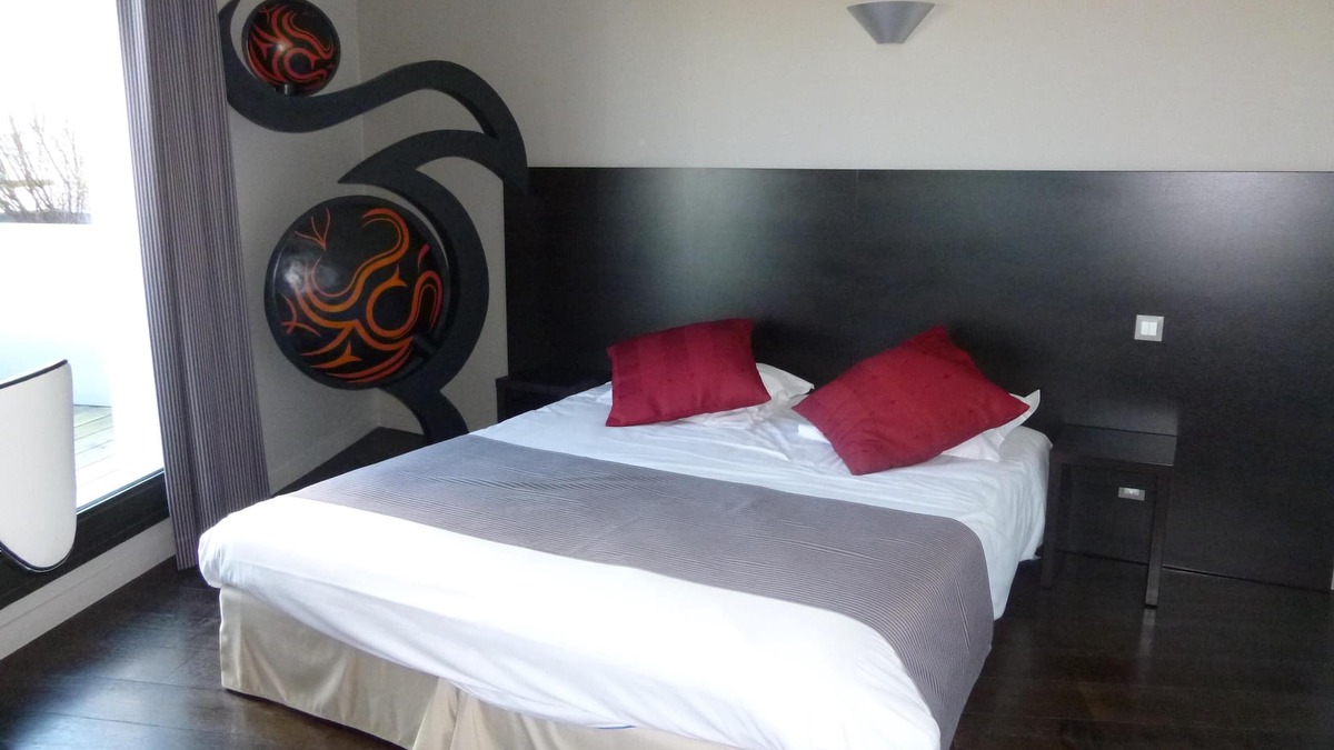 Belleville-sur-Loire Hotel | SUITE room Dee Dee BRIDGEWATER
