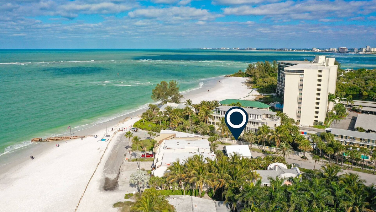 Siesta Key Village Apartment | Suite w/Shared Pool, High-Speed WiFi - Steps to the Beach, Snowbird-Friendly