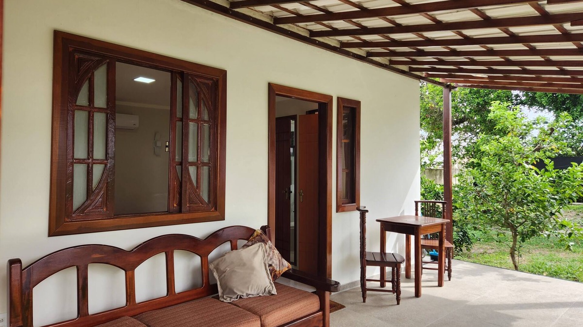 Praia Seca Ski Chalet | Suite with air conditioning in Praia Seca - Araruama.