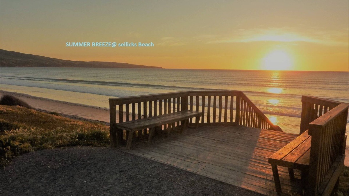 Sellicks Beach House | SUMMER BREEZE @ Sellicks Beach