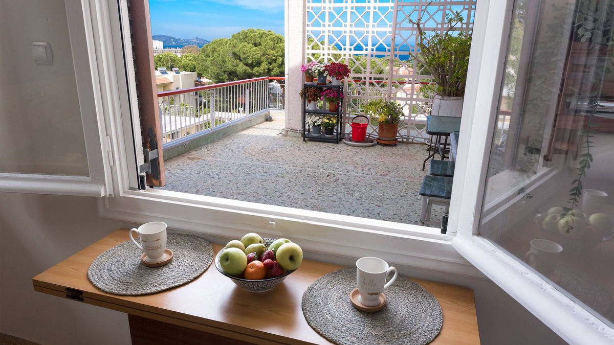 Nea Makri Apartment | Summer condo, huge balconies, 5-minute walk to beach.