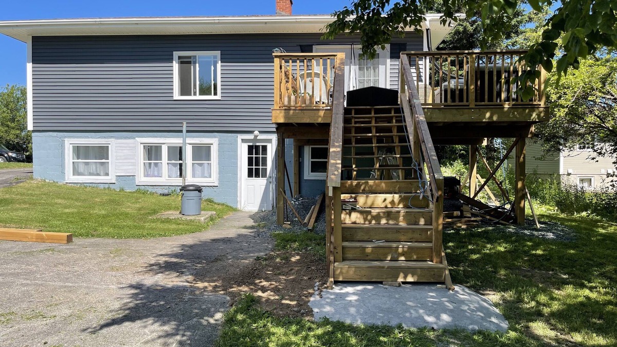 Sydney House | Summer/Fall vacation rental