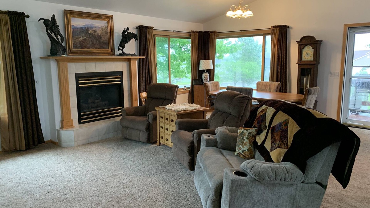Billings House | SUMMER IN MONTANA-the Cottage is ready for your stay!