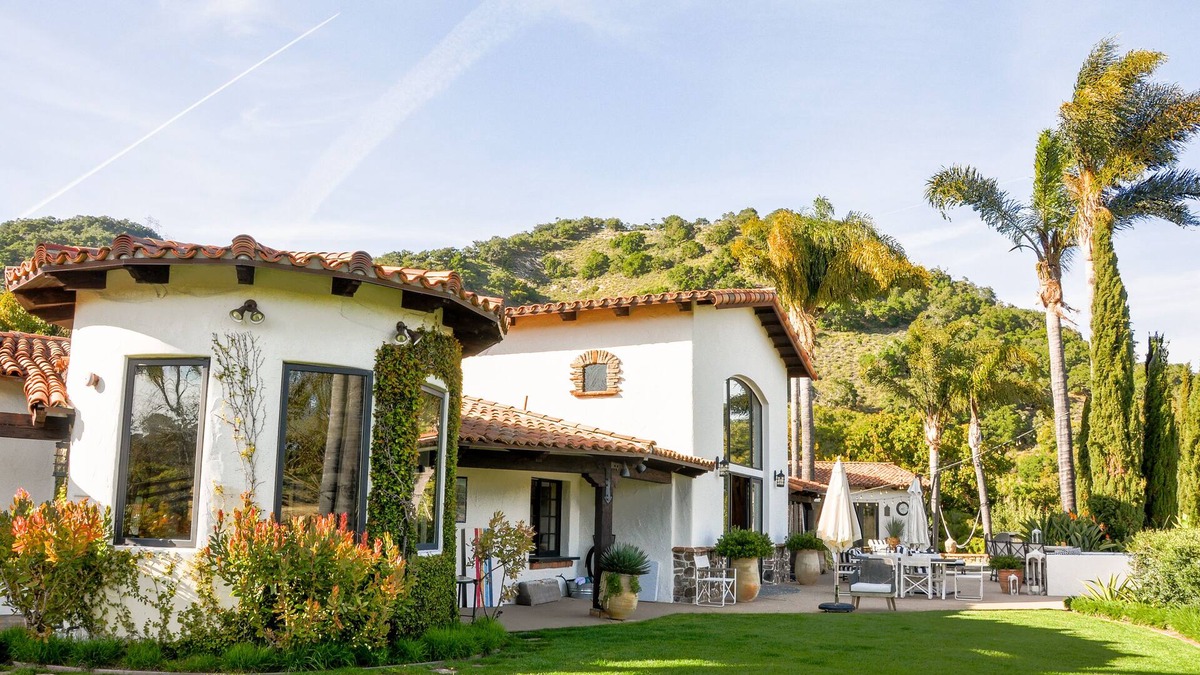 Avila Beach House | Summer rate reduction 2,450.00 - Avila Estate close to beach, wineries, golf