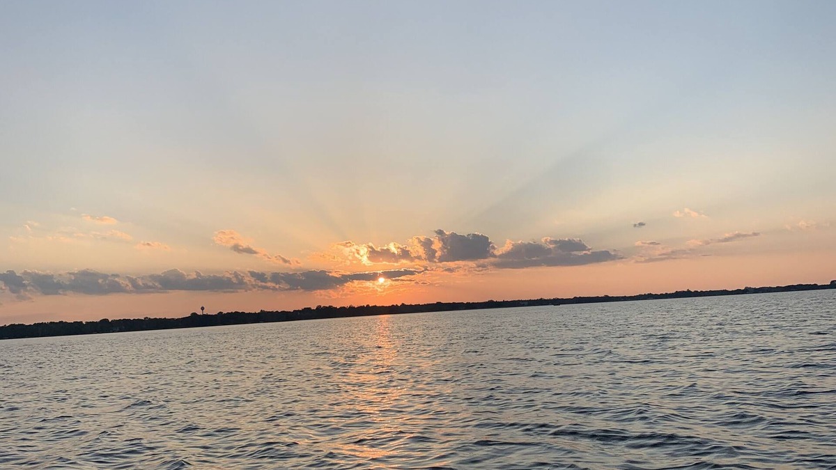 Battle Lake House | Summer rental on beautiful West Battle Lake!