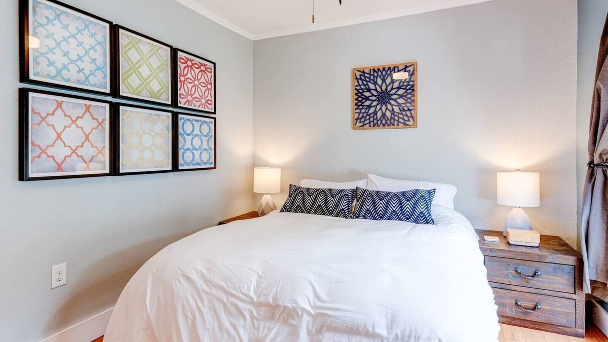 Swannanoa House | Summer Sale! Near downtown Asheville, Warren Wilson, & Blue Ridge!