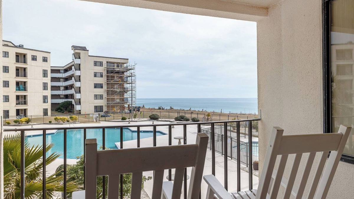 Indian Beach Condo | Summer Winds A-207 - Oceanfront 2nd Floor 3BR, 2BA - complex amenities!