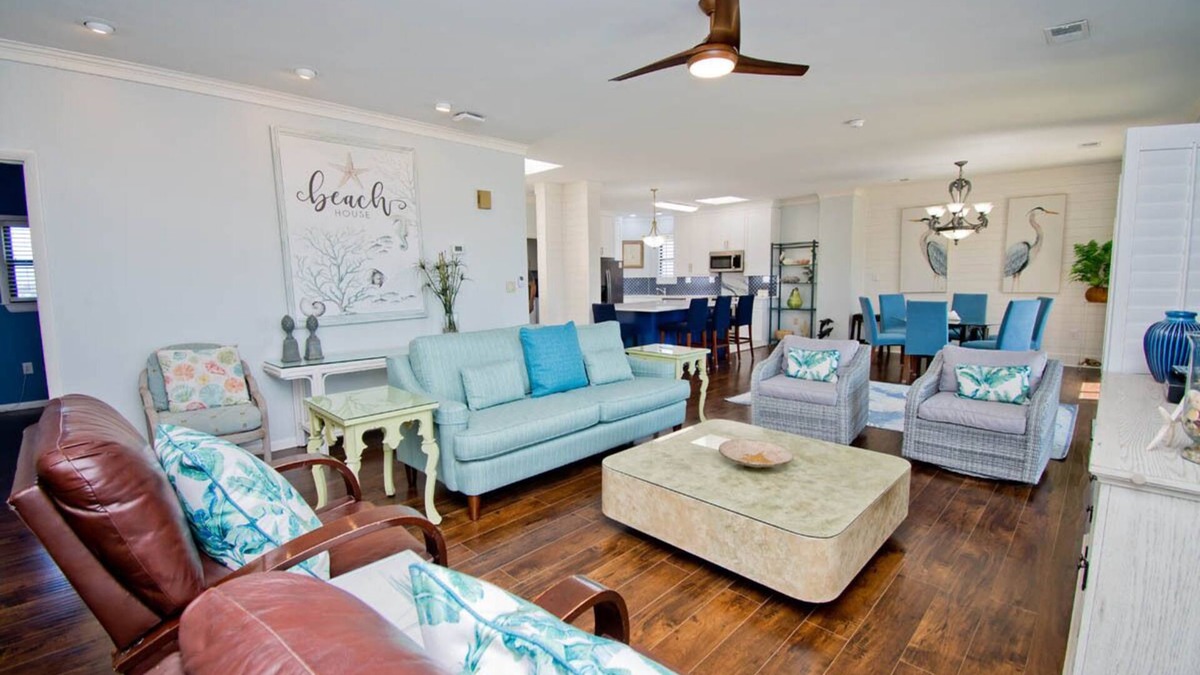 Indian Beach Condo | Summer Winds B-601, Oceanfront Condo in Indian Beach, NC!
