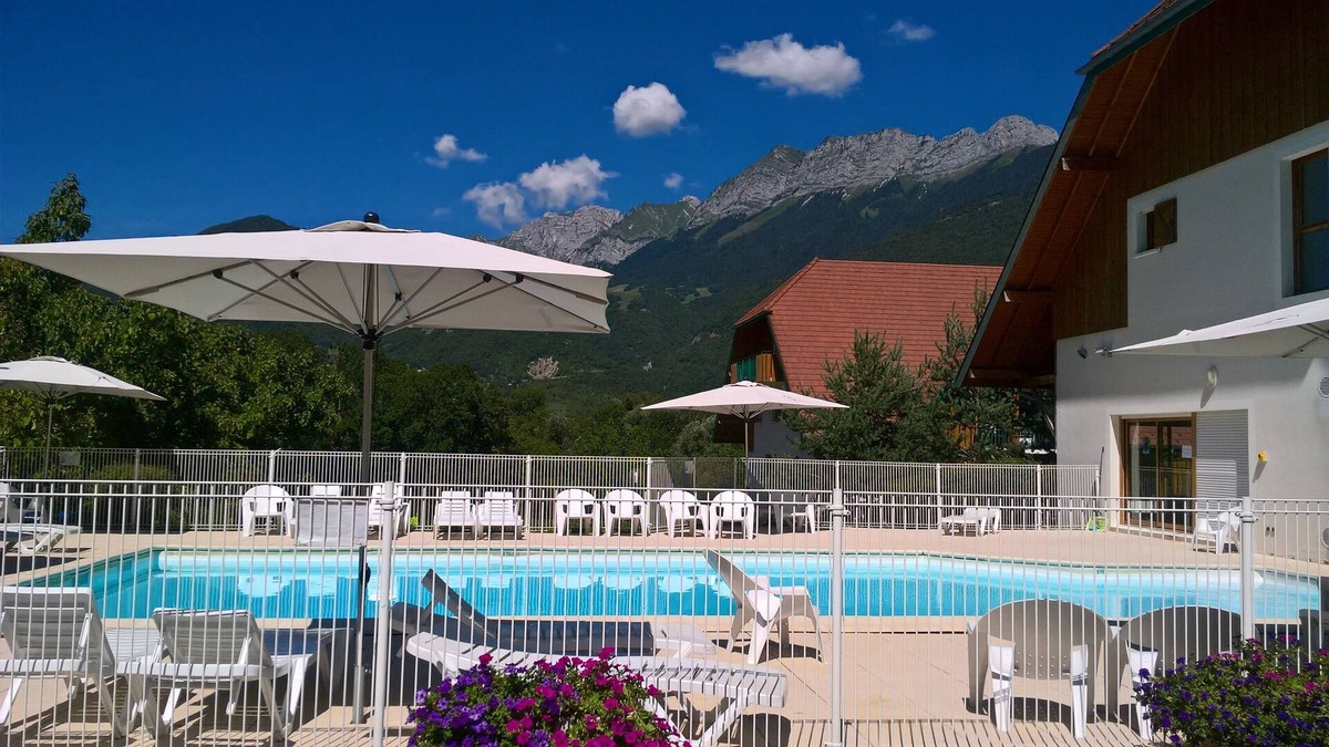 Giez Apartment | Summer/winter rental T2 apartment 2/4 people 35 m² €300 to €800