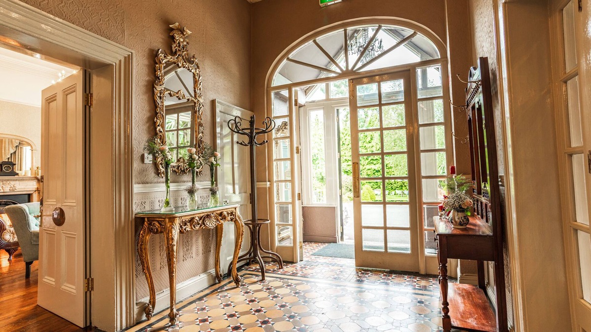 Enniskerry Hotel | Summerhill House Hotel