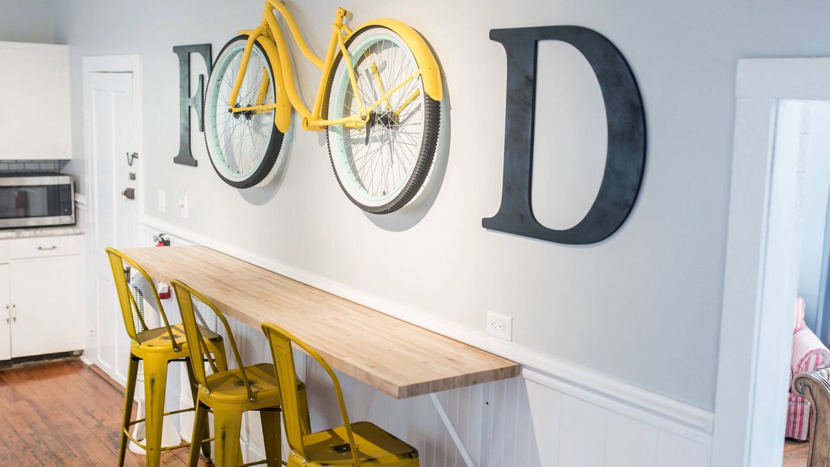 Summerville Historic District House | Summerville Gem: Sweet Tea Getaway