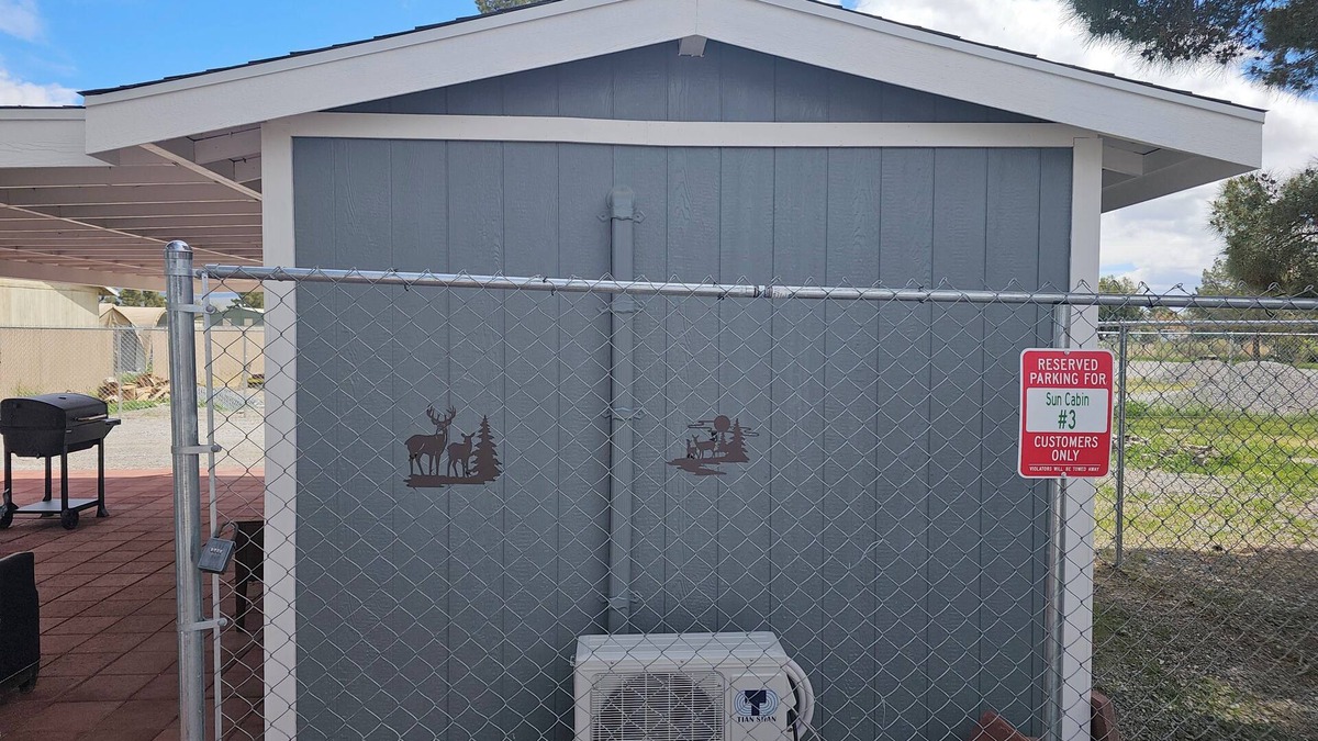 Pahrump Cabin | Sun Cabin #3 Mountain View Private Courtyard
