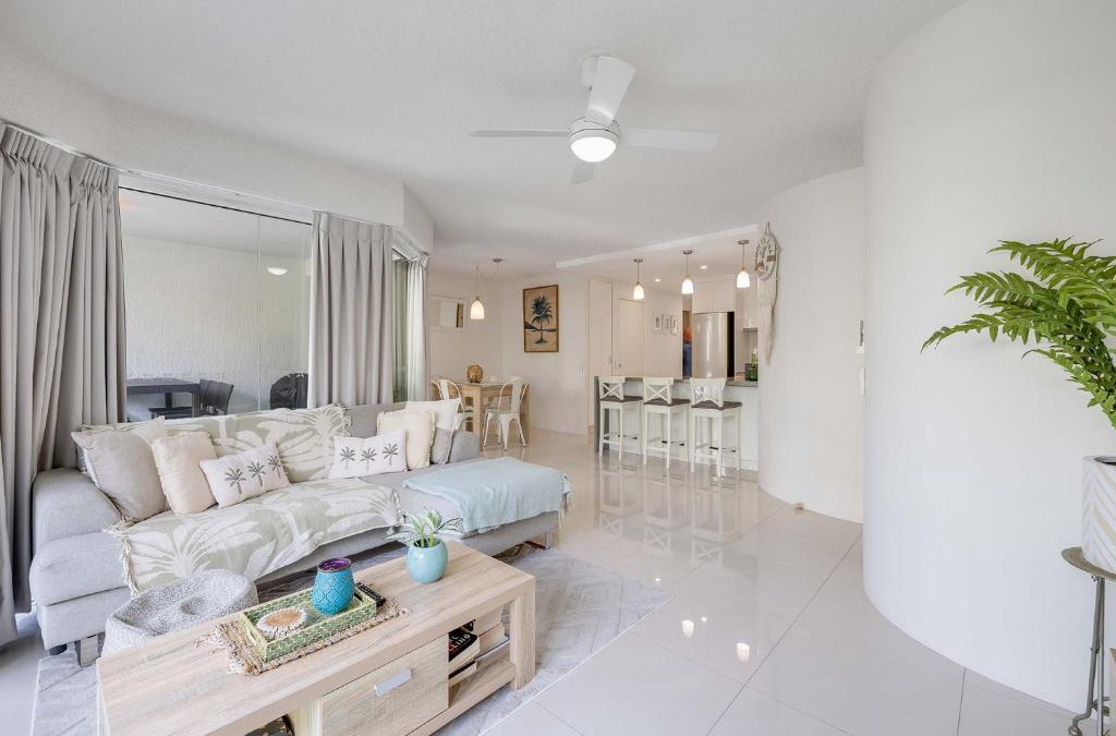 Mooloolaba Apartment | Sun Filled Getaway at Mainsail