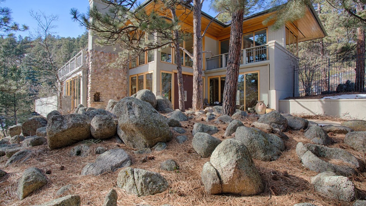 Boulder House | Sun-filled, Mountain Views, Family Friendly, 3 Min To Downtown Boulder