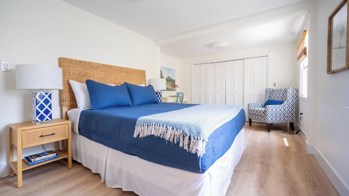 Waterford Cottage | Sun-Filled Private Large Cottage
