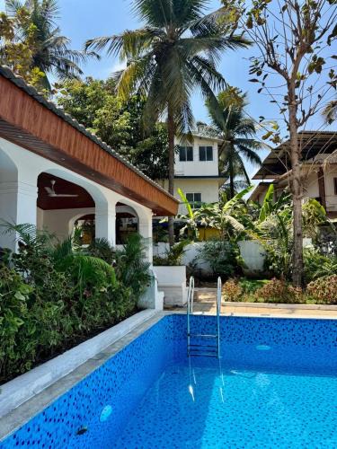 Porvorim Apartment | Sun-kissed Holidays, Goa - Copper