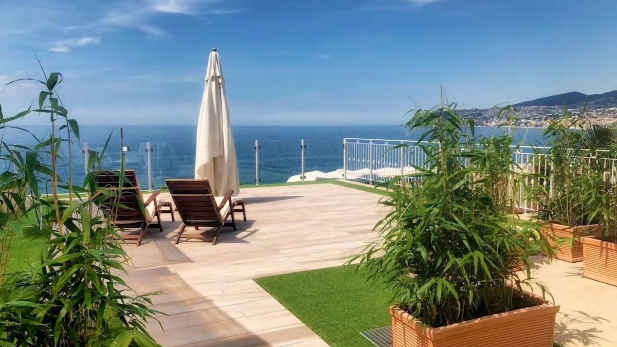 Sanremo Apartment | Sun Sea & Flowers - near the sea and cycle paths