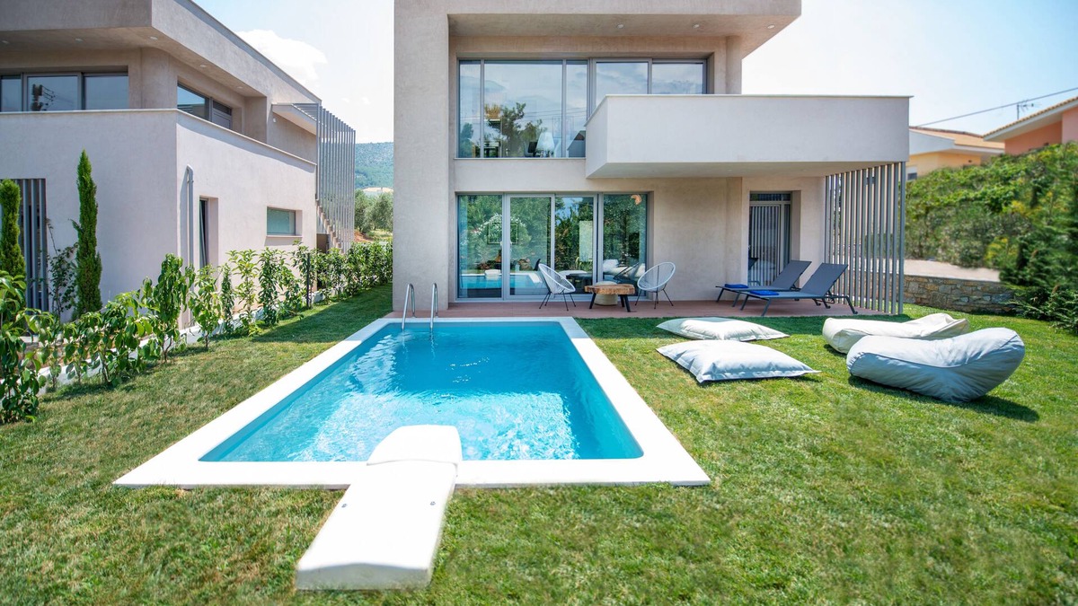 Skala Rachoniou Villa | SunBlue Villa Modern Private Pool