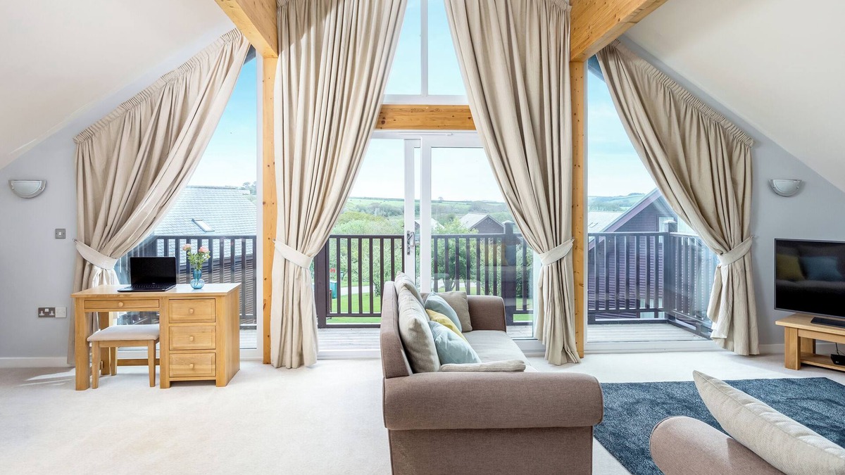 Winnard's Perch Cottage | SUNBOW AT RETALLACK RESORT, pet friendly in Sunbow, St Columb Major