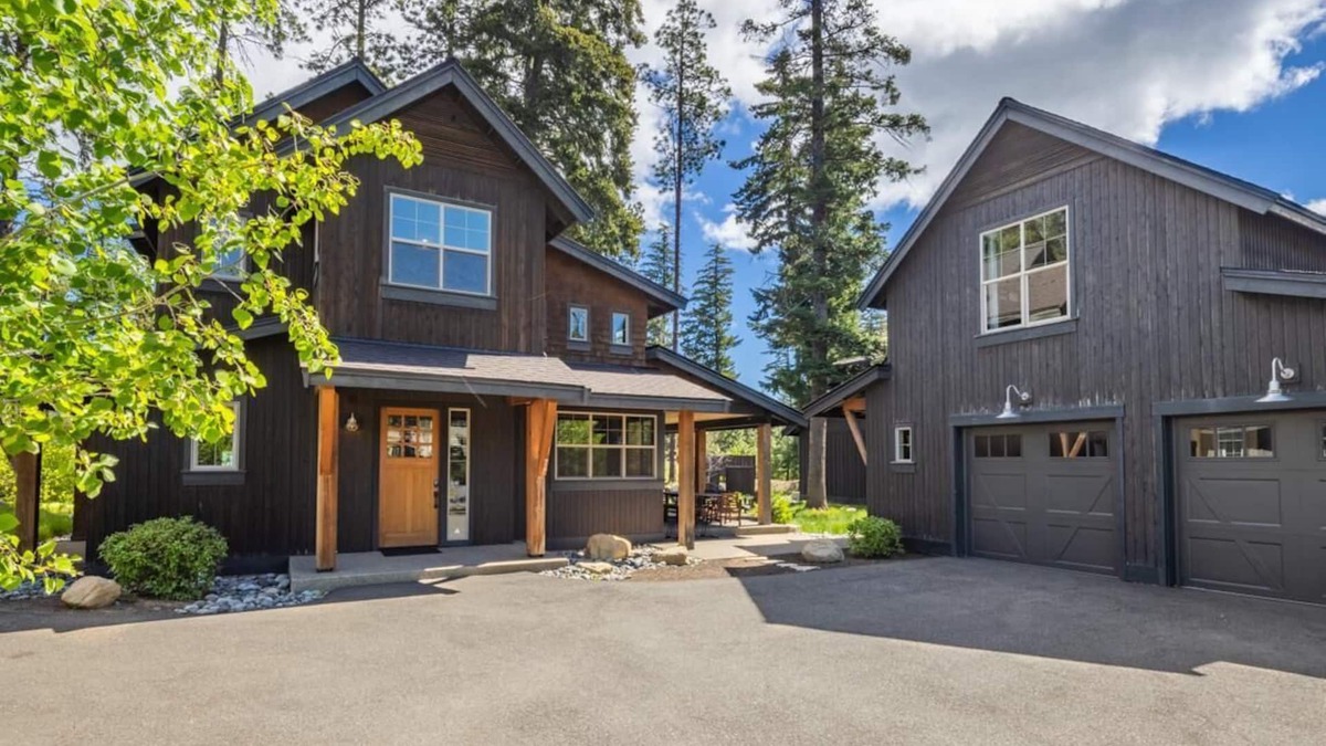 Cle Elum House | Suncadia 3 Bed Fireside Gathering Home