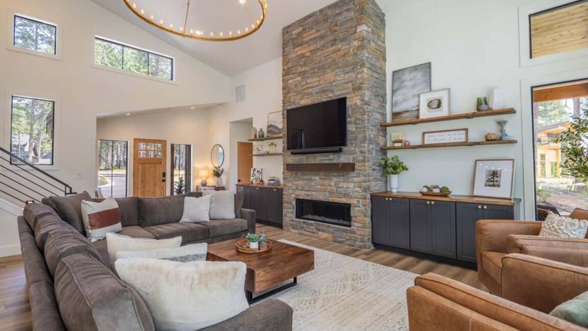 Roslyn House | Suncadia 5 Bdrm Home Nestled in the Forest Perfect Private Retreat