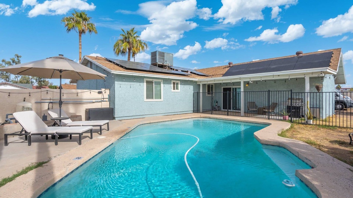 East Mesa House | Sunfit Dreams | 3BD, BBQ, Pool & Fitness