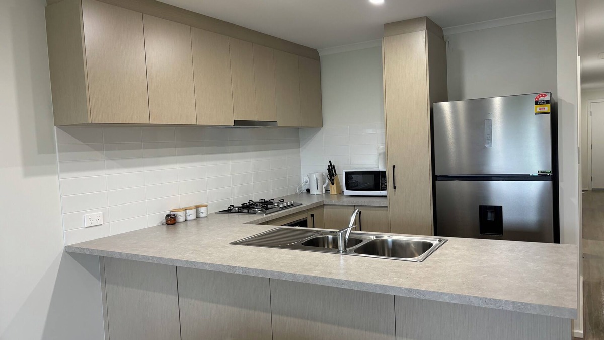 Munno Para House | Sunflower Homes: Light and Easy Space