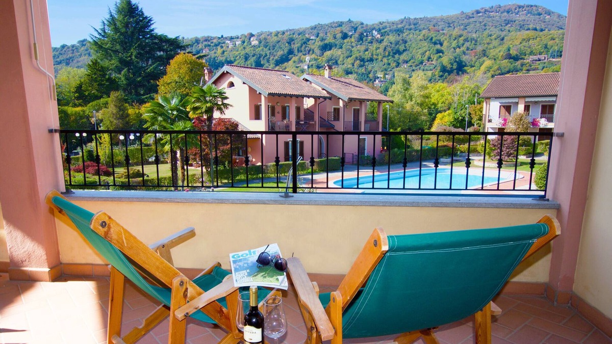 Lesa Apartment | Sunflower Relax Pool and Terrace, Lesa, Italy