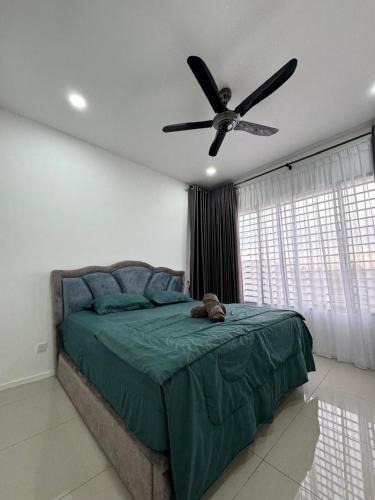 Hulu Langat Ski Chalet | Sungai Long Guesthouse