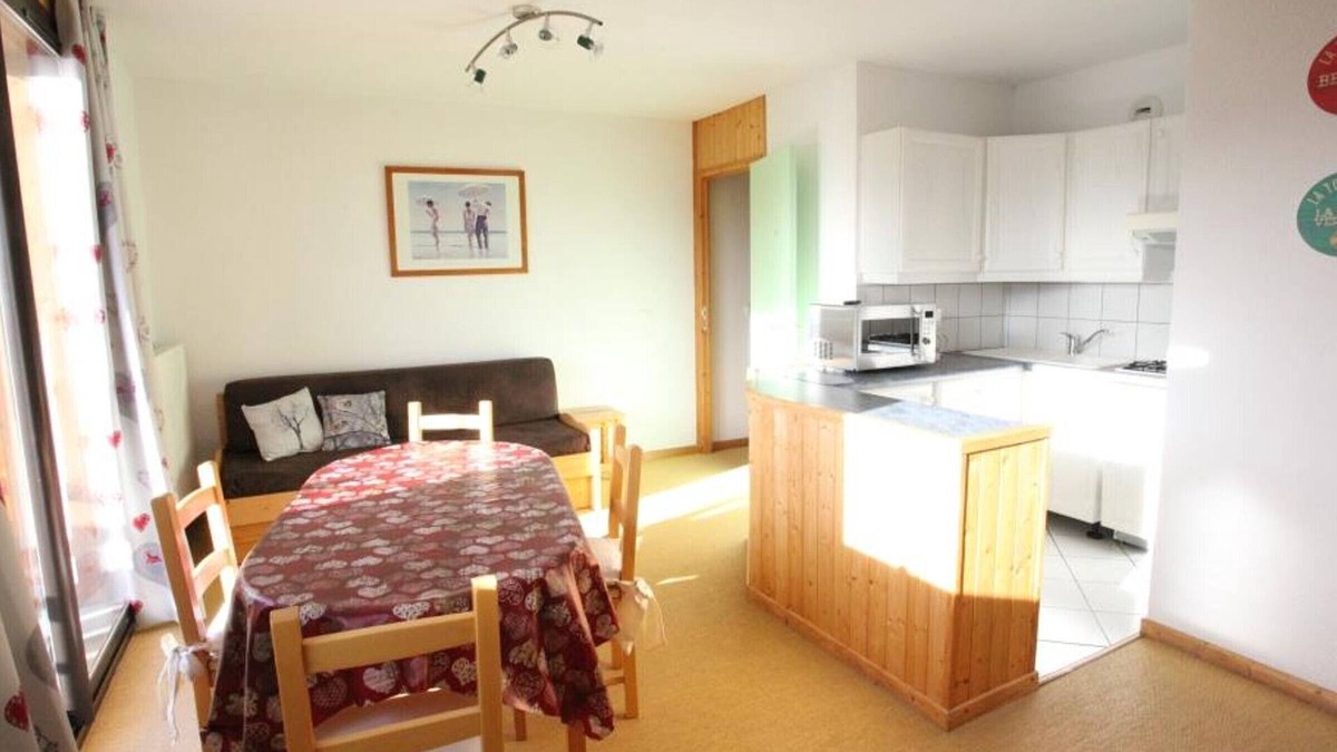 La Toussuire Apartment | Sunny Apartment Near Slopes, Shops, Balcony, Sleeps 5