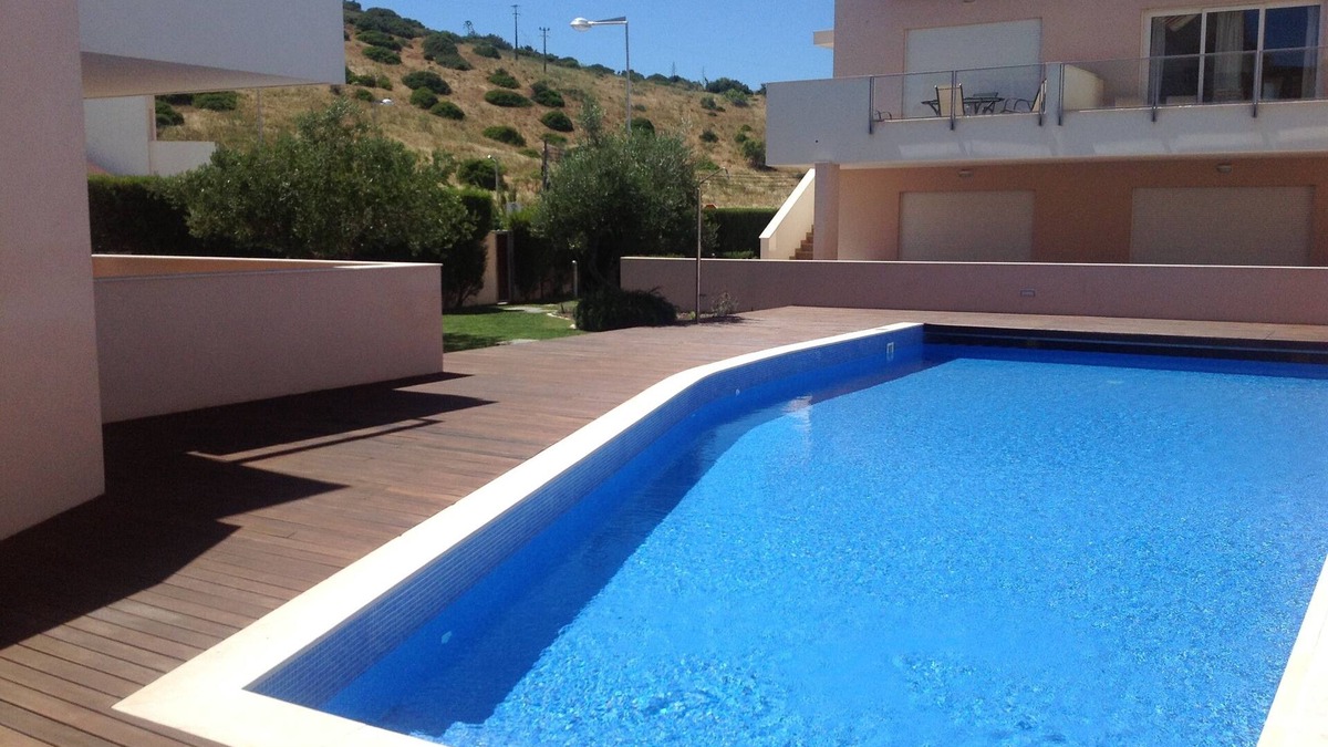 Burgau Apartment | Sunny apartment with two large patio areas and views over open countryside