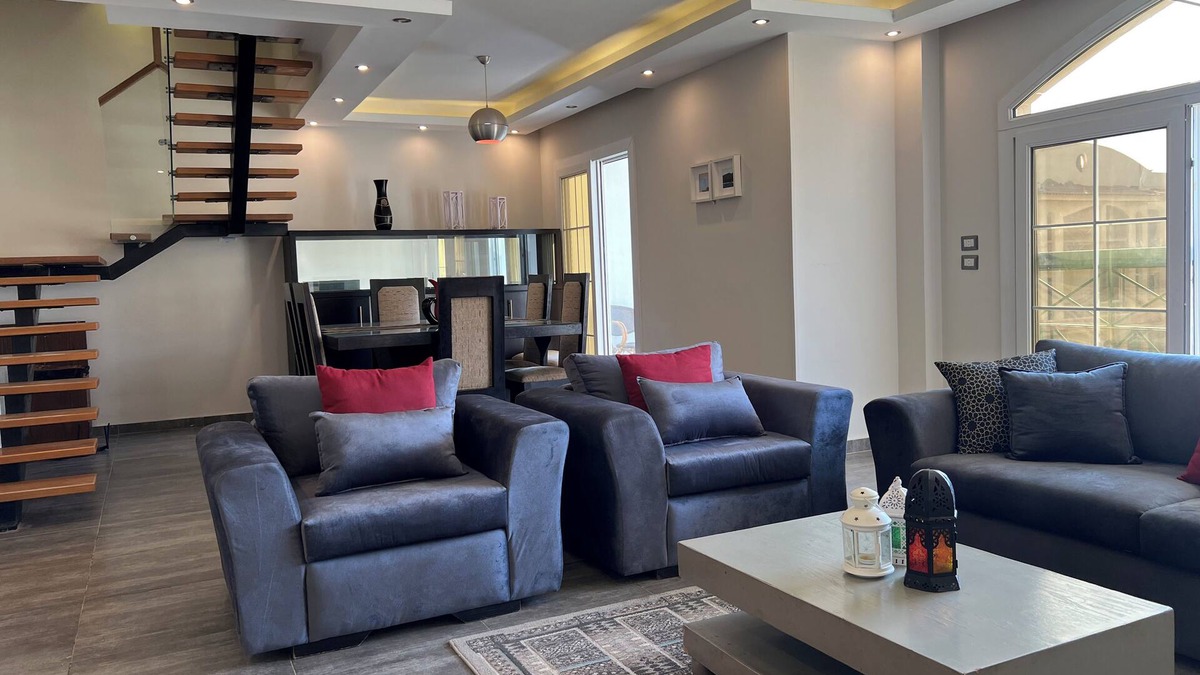 Shubra al Khaymah Apartment | Sunny Elegant apartment in wonderful New Cairo Near AUC with WiFi, AC