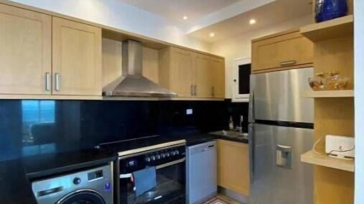 Sakkala Apartment | Sunny Hurghada Beachfront Home with Pool