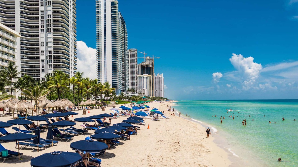 Sunny Isles Beach Apartment | Sunny Isles Beach, 2Bed Condo 3min Walk To Beach