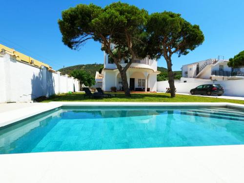 Los Canos de Meca House | Sunny ocean view house walking distance from beach