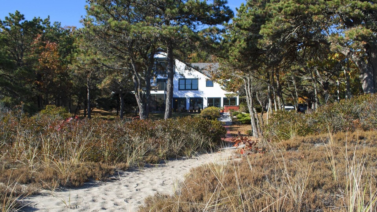 Phippsburg House | Sunny Popham Beachfront House located on the best beach in Maine