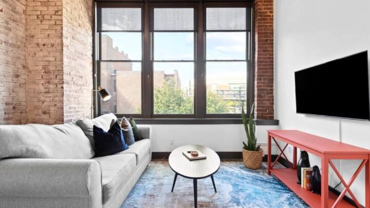Downtown St. Louis Apartment | Sunny Riverfront Loft - Walk to Arch, Conventions, Casino & Stadium