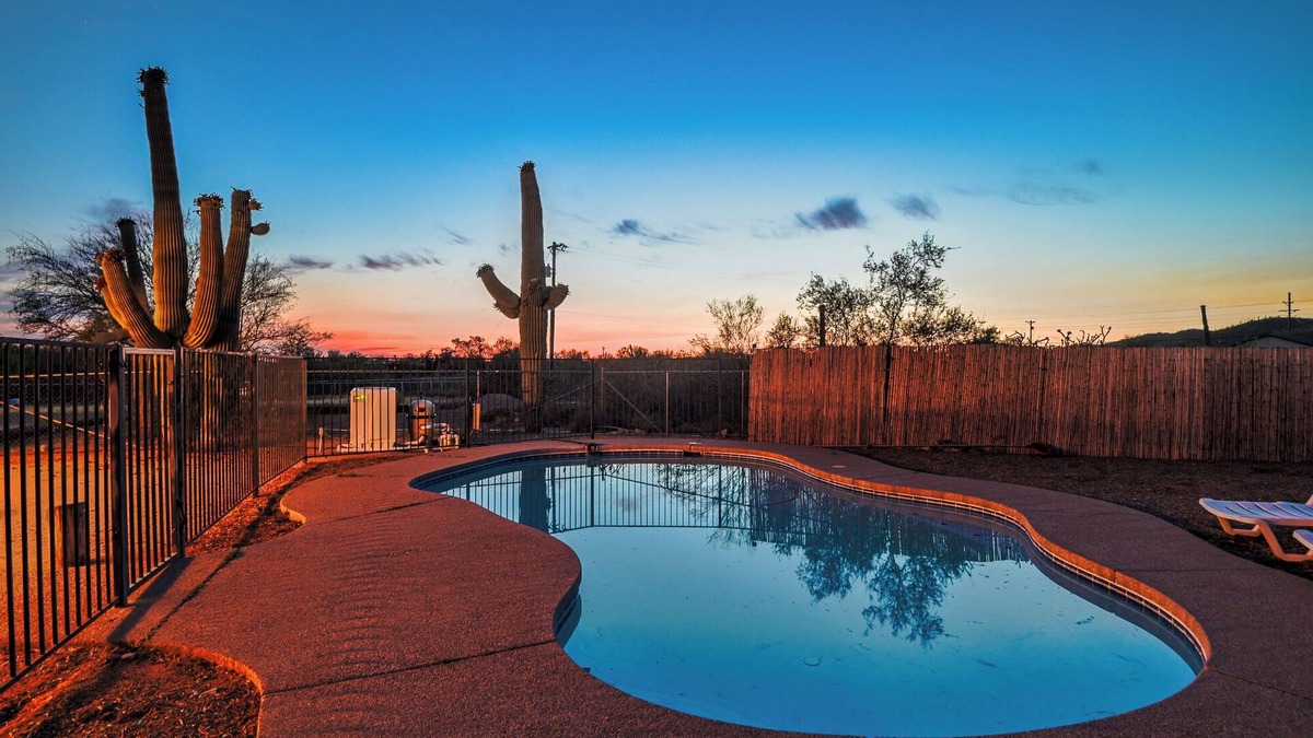 Tucson Estates House | Sunny Southwest Winter Getaway with Pool & Games