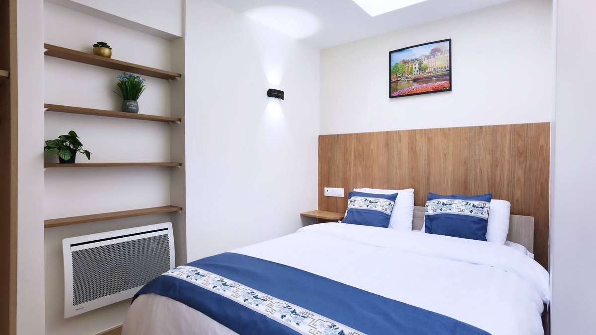 Villemomble Apartment | Sunny Studio near métro & Paris with Free Parking（N2)