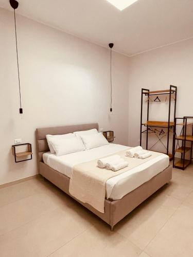 Pulsano House | Sunrise Apartments