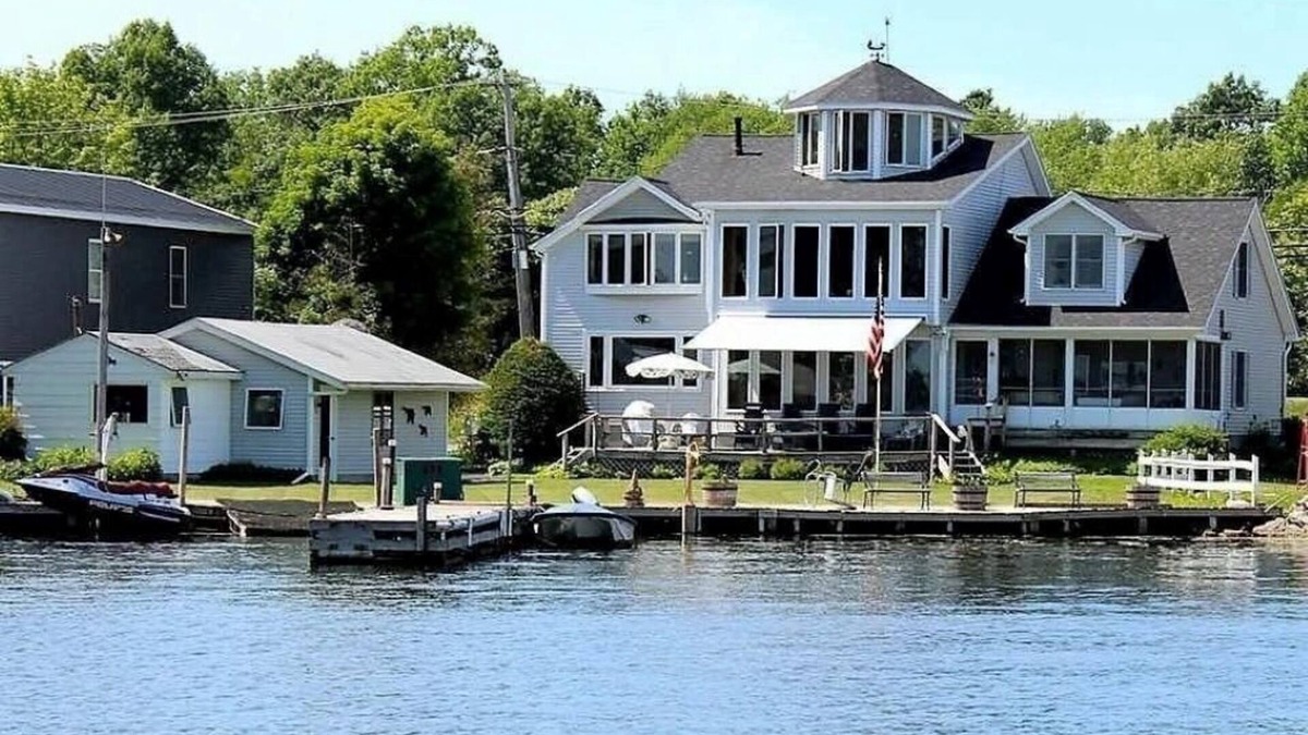 Sodus Point House | Sunrise Bay - Lakefront home,🌞rise view & walk to beach w/boat dock
