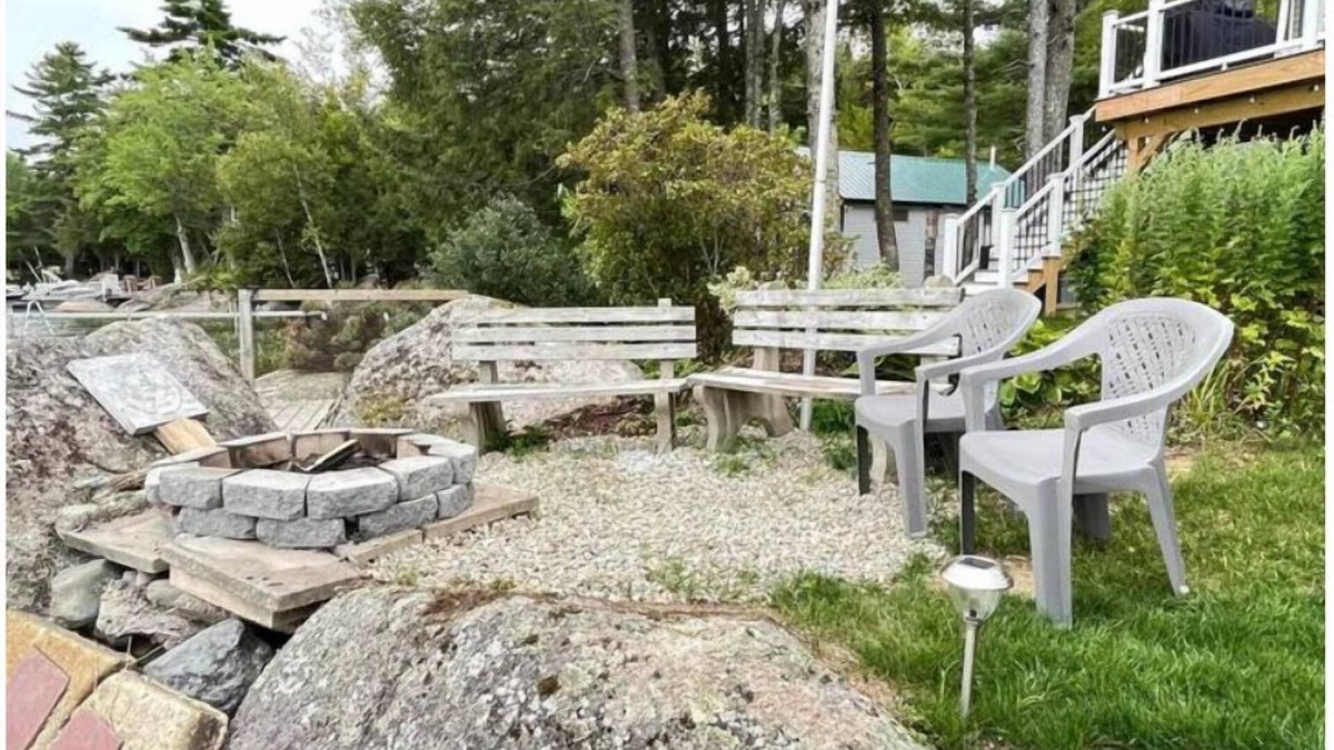 Otis Cottage | Sunrise Cottage on Beech Hill Pond-Close to Acadia