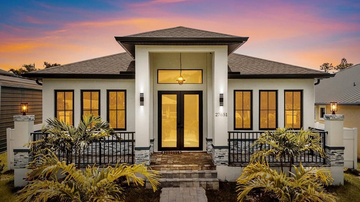 Bonita Springs House | Sunrise Haven: Your Retreat in Bonita Springs 6 bedrooms/5 bath, close to Gulf
