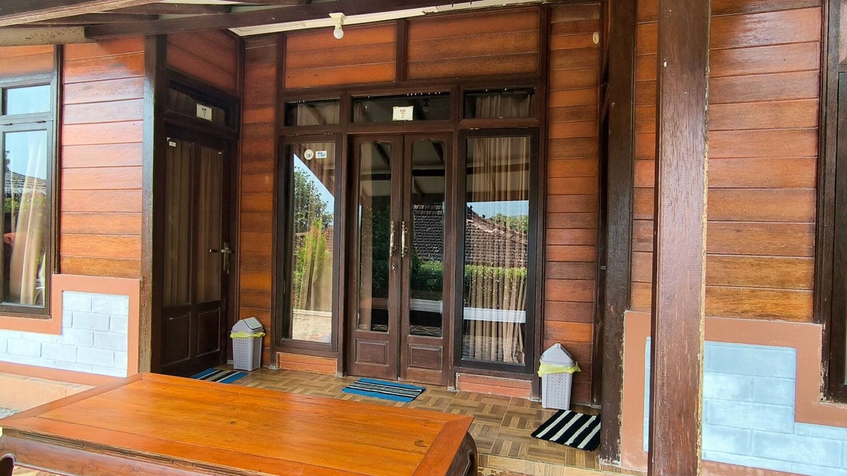 Karimunjava Hotel | Sunrise Sea Hill Cottages