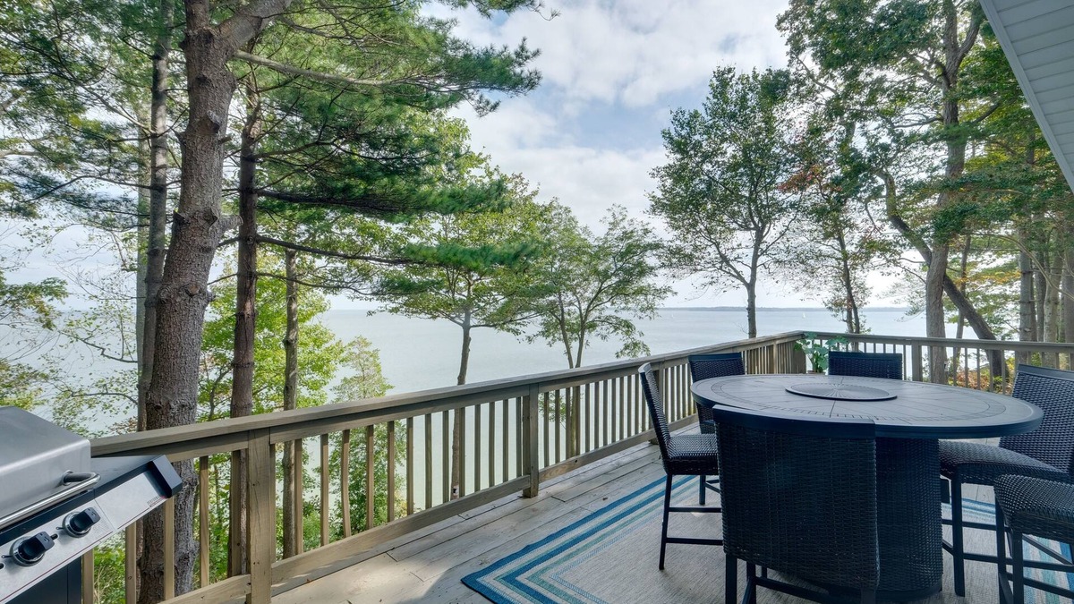 Chesapeake Ranch Estates-Drum Point House | Sunrise Views: Waterfront Lusby Home w/Deck!