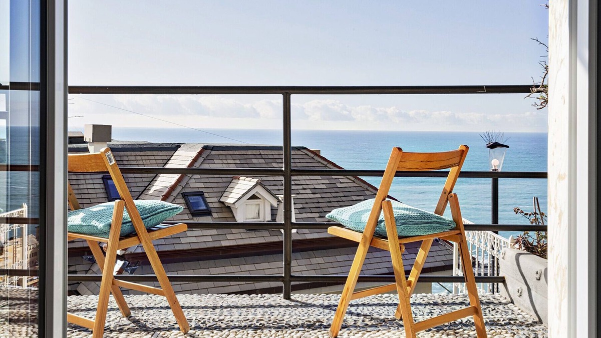 Bogliasco Apartment | Sunset Apartment above the sea by Wonderful Italy